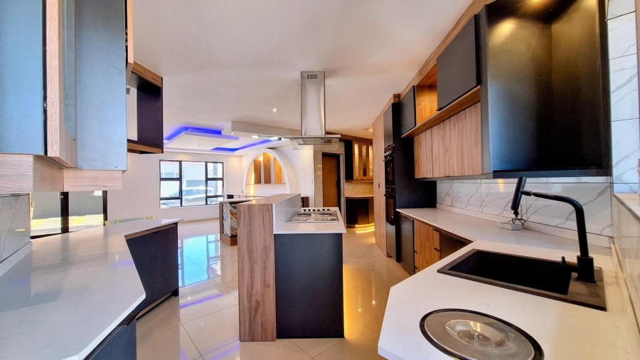 4 Bedroom Property for Sale in Aerorand Mpumalanga