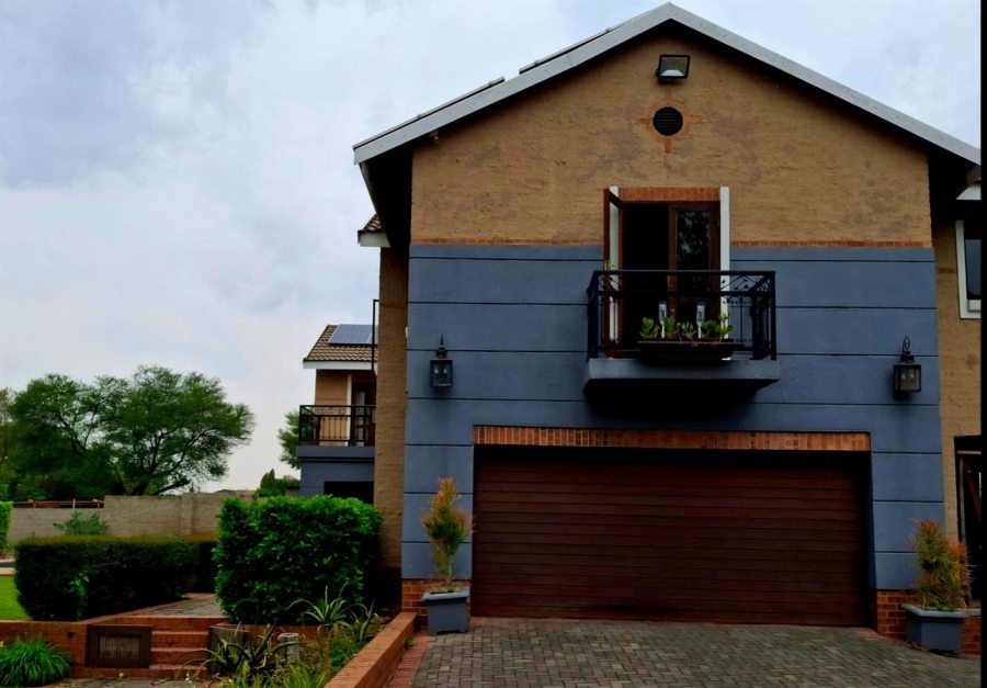 5 Bedroom Property for Sale in Middelburg Central Mpumalanga