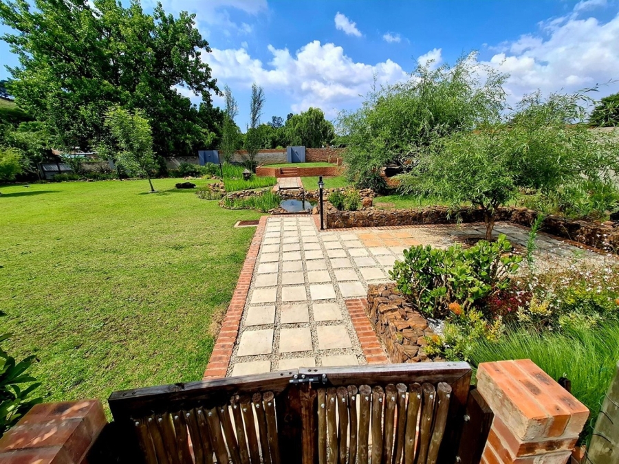 5 Bedroom Property for Sale in Middelburg Central Mpumalanga