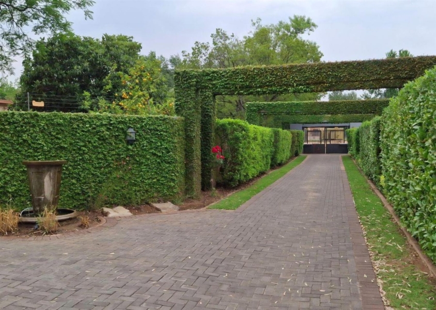 5 Bedroom Property for Sale in Middelburg Central Mpumalanga