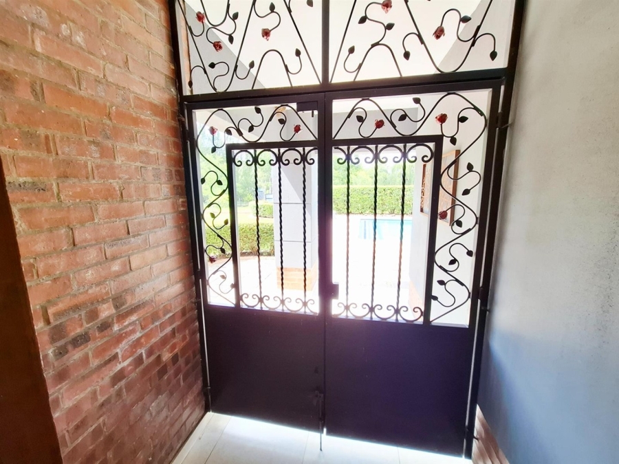 5 Bedroom Property for Sale in Middelburg Central Mpumalanga