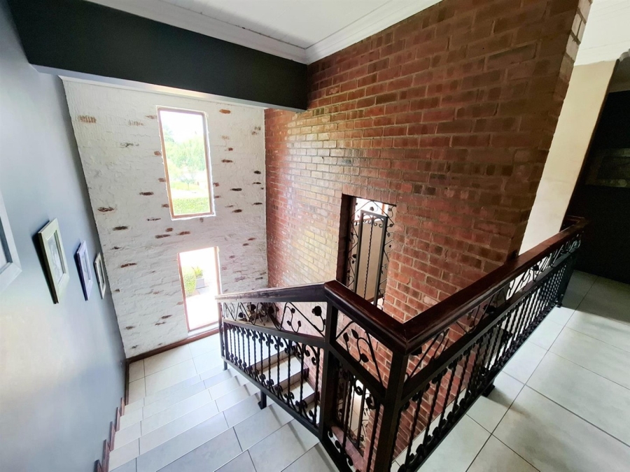 5 Bedroom Property for Sale in Middelburg Central Mpumalanga