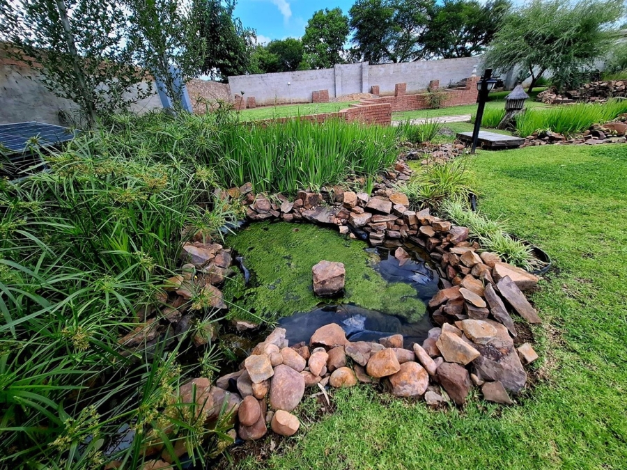 5 Bedroom Property for Sale in Middelburg Central Mpumalanga