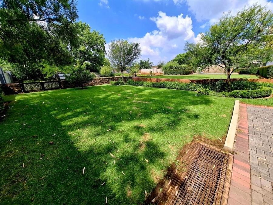 5 Bedroom Property for Sale in Middelburg Central Mpumalanga