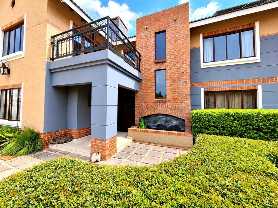 5 Bedroom Property for Sale in Middelburg Central Mpumalanga