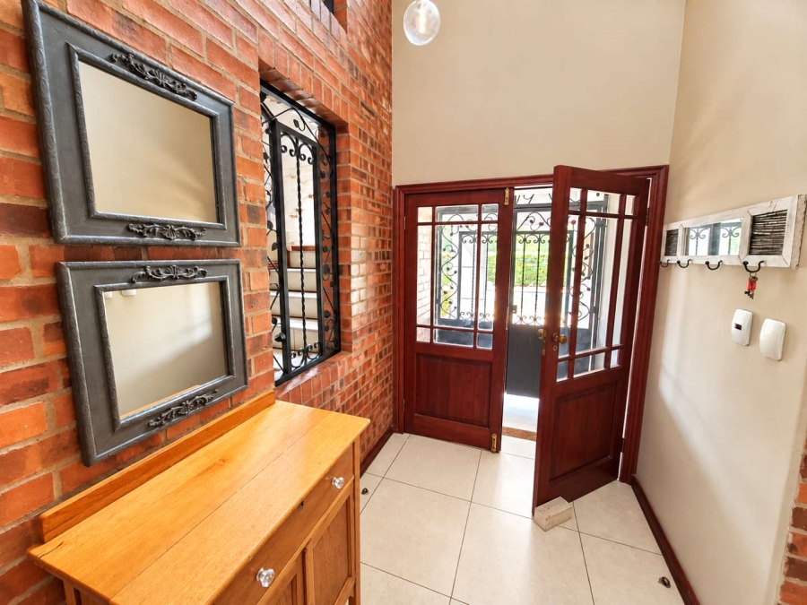 5 Bedroom Property for Sale in Middelburg Central Mpumalanga