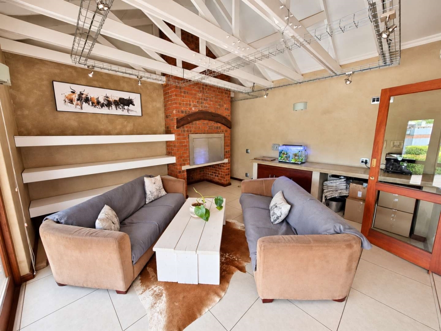 5 Bedroom Property for Sale in Middelburg Central Mpumalanga
