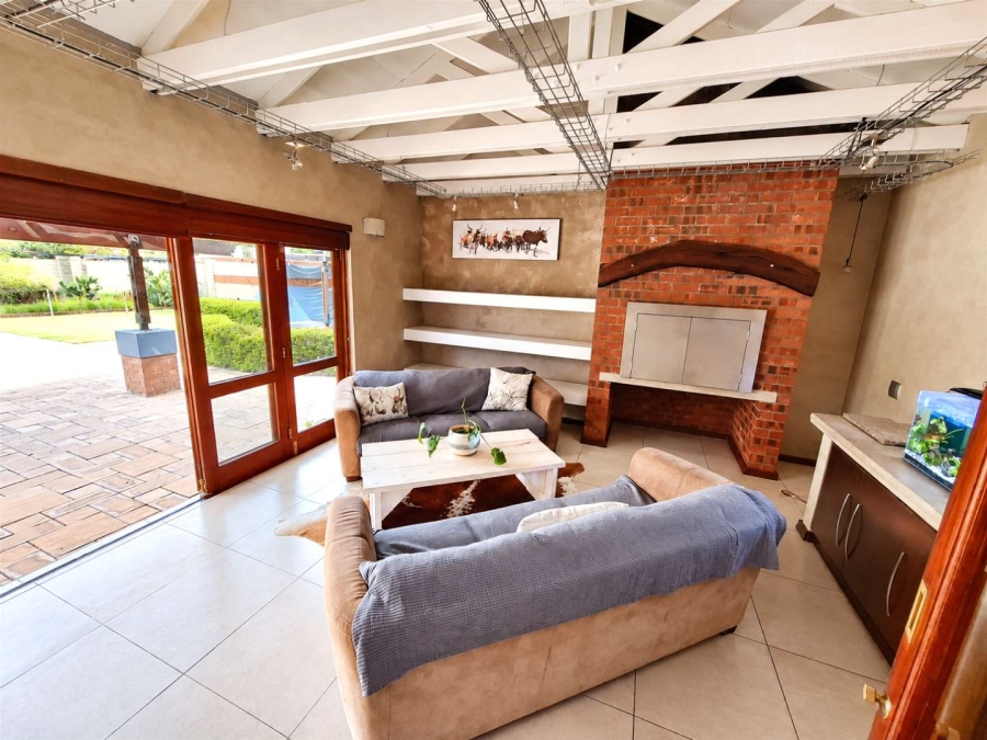 5 Bedroom Property for Sale in Middelburg Central Mpumalanga