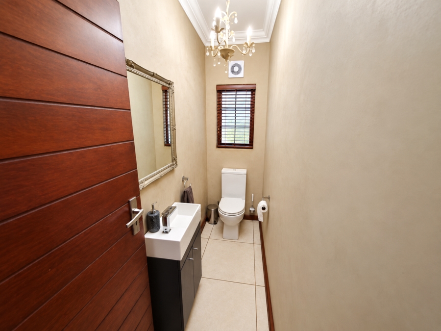 5 Bedroom Property for Sale in Middelburg Central Mpumalanga