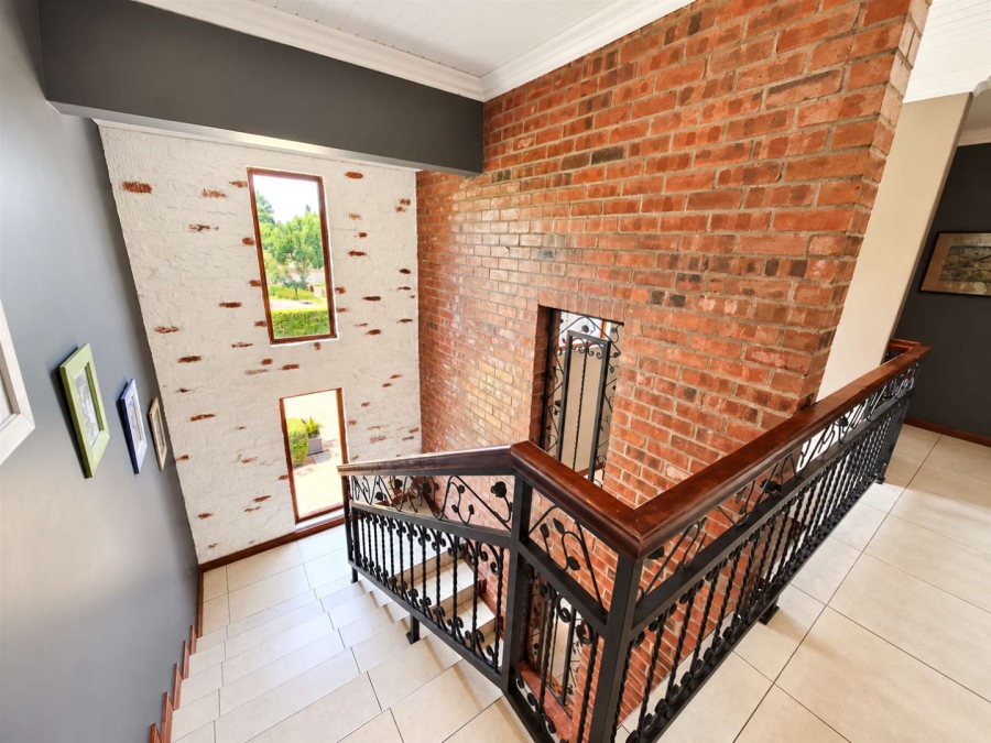 5 Bedroom Property for Sale in Middelburg Central Mpumalanga