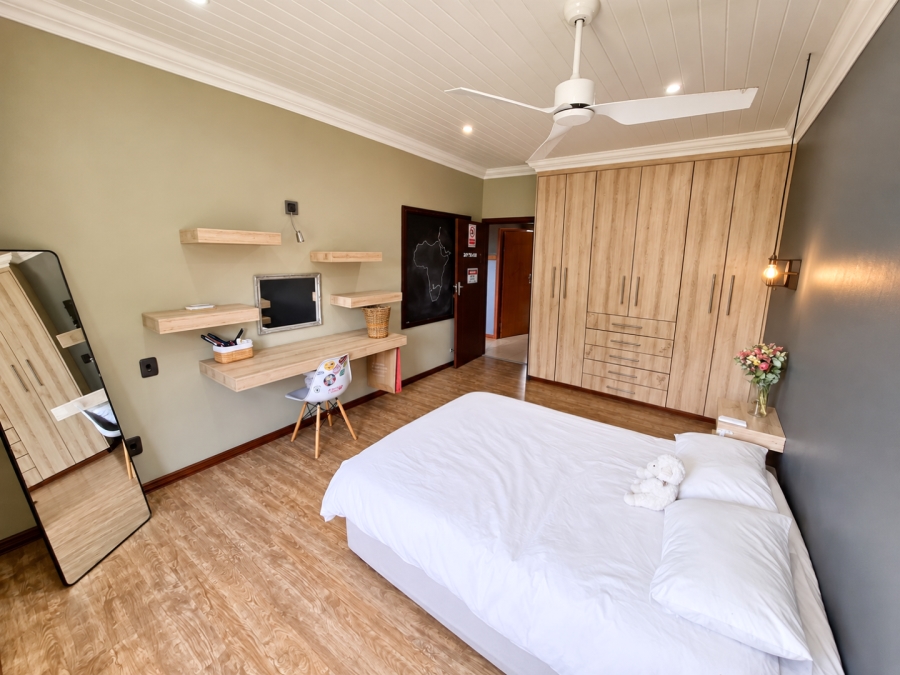 5 Bedroom Property for Sale in Middelburg Central Mpumalanga