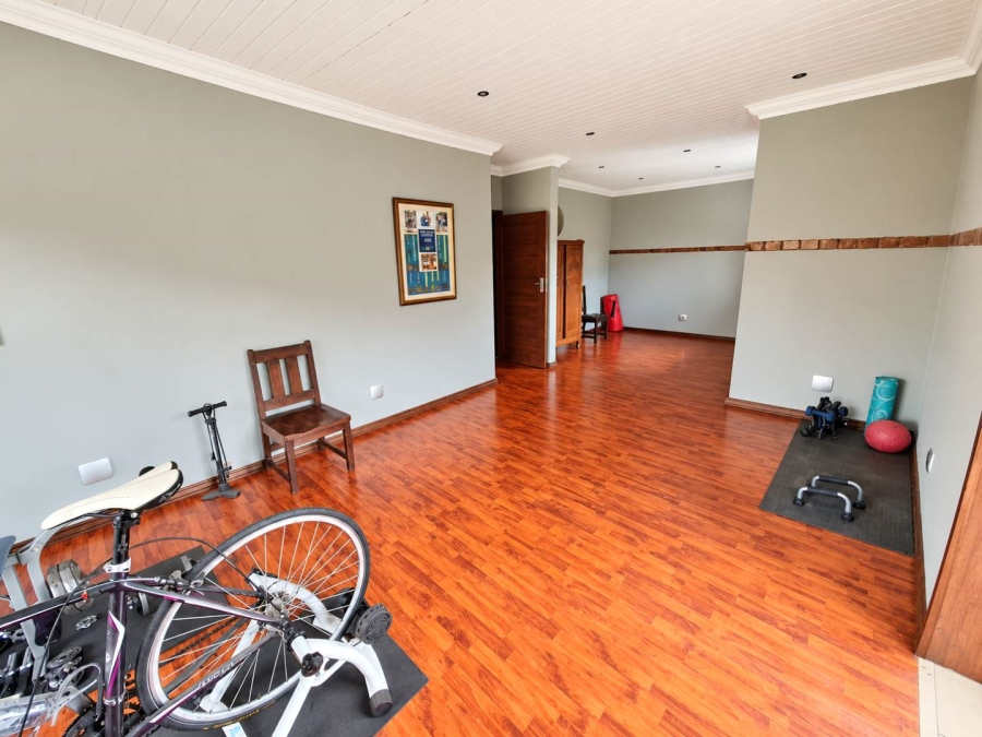 5 Bedroom Property for Sale in Middelburg Central Mpumalanga