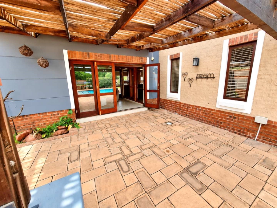 5 Bedroom Property for Sale in Middelburg Central Mpumalanga