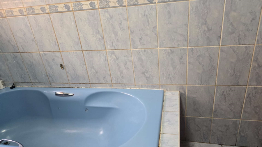 4 Bedroom Property for Sale in Aerorand Mpumalanga