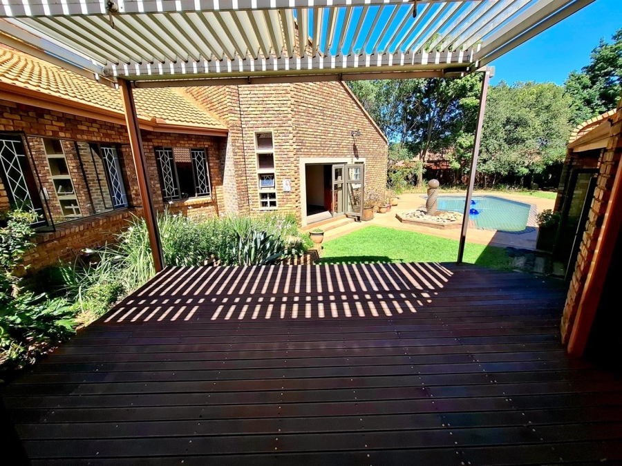 5 Bedroom Property for Sale in Aerorand Mpumalanga