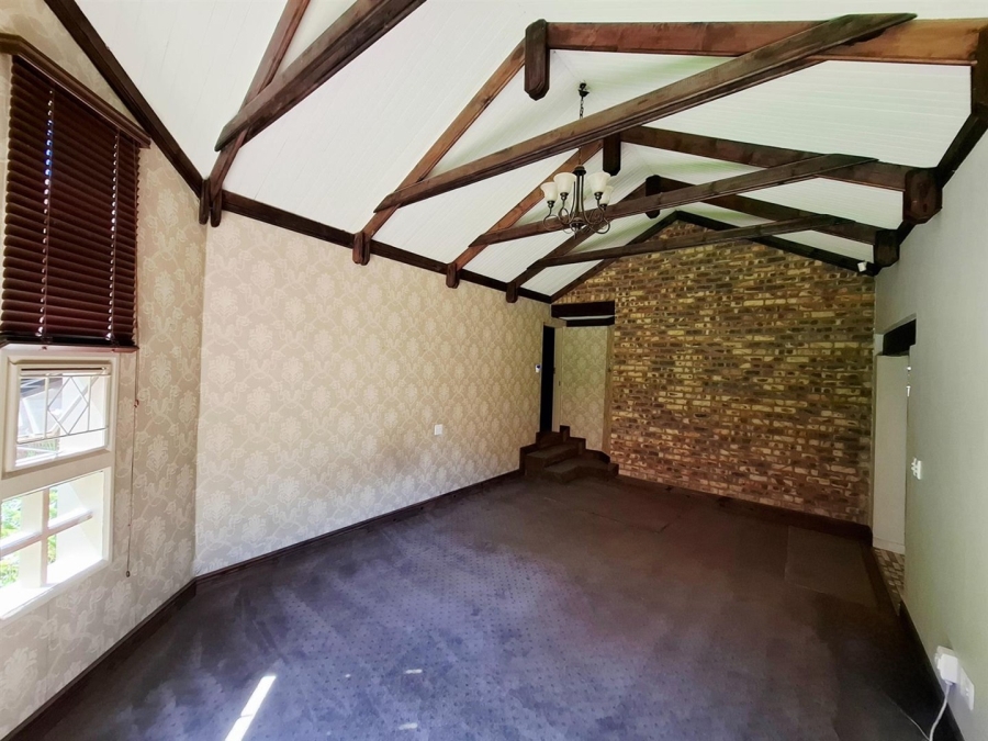 5 Bedroom Property for Sale in Aerorand Mpumalanga