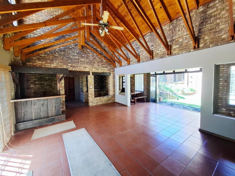 5 Bedroom Property for Sale in Aerorand Mpumalanga