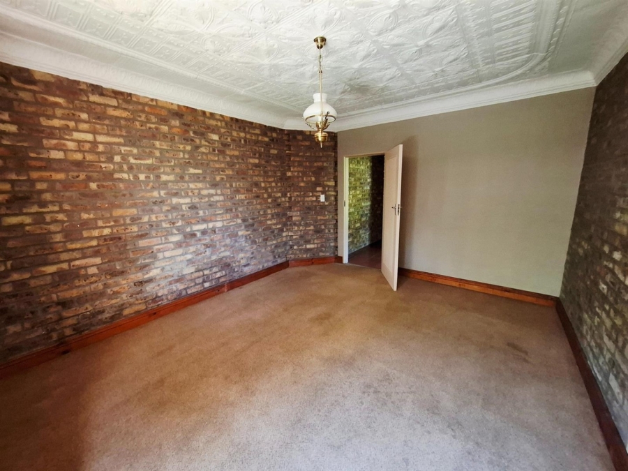 5 Bedroom Property for Sale in Aerorand Mpumalanga
