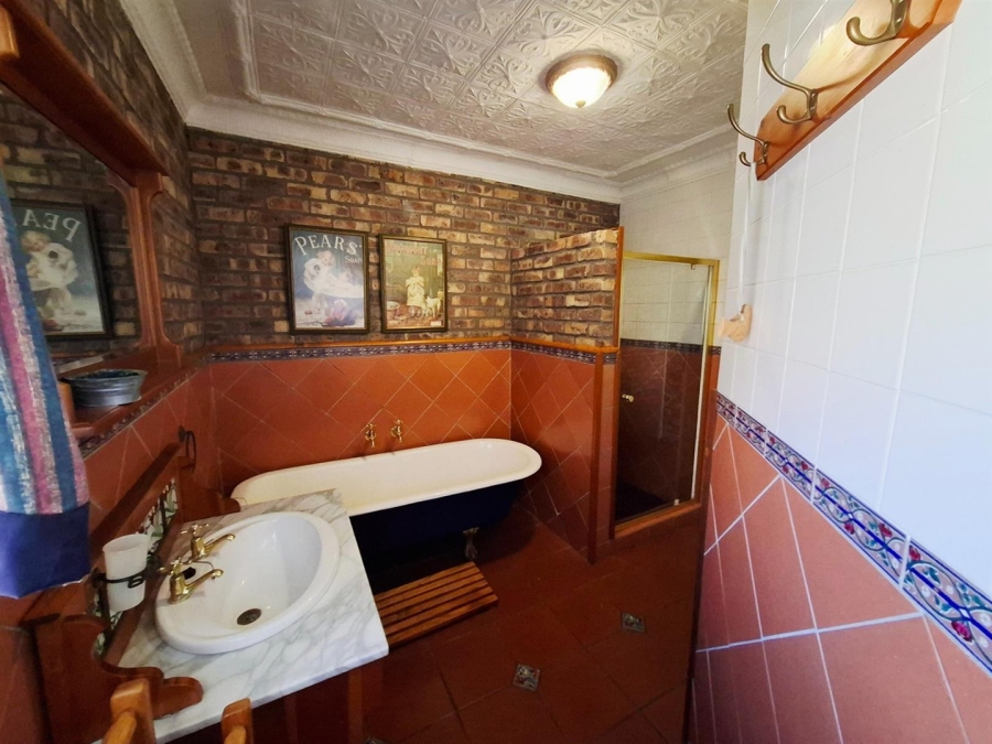 5 Bedroom Property for Sale in Aerorand Mpumalanga