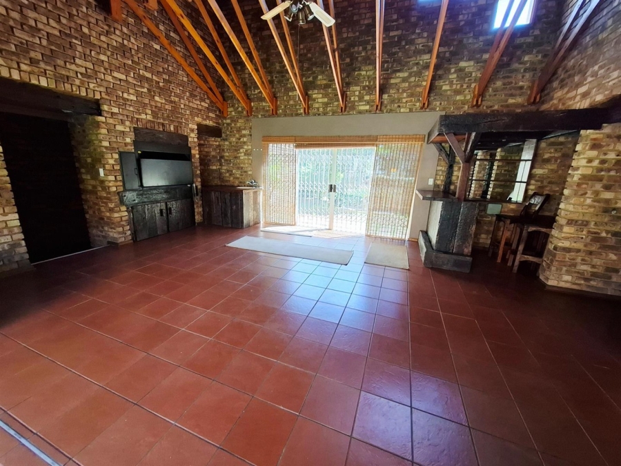 5 Bedroom Property for Sale in Aerorand Mpumalanga