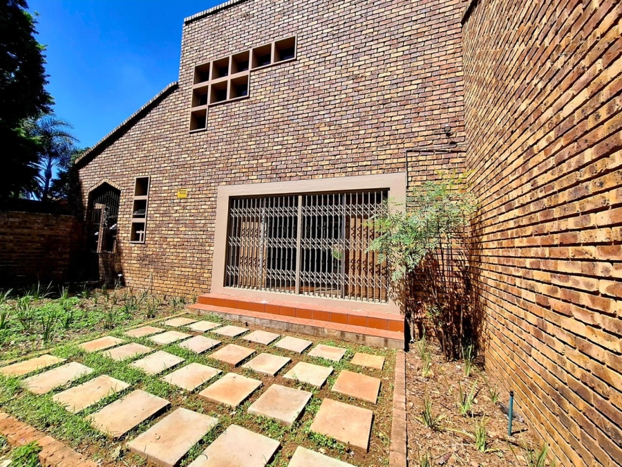 5 Bedroom Property for Sale in Aerorand Mpumalanga