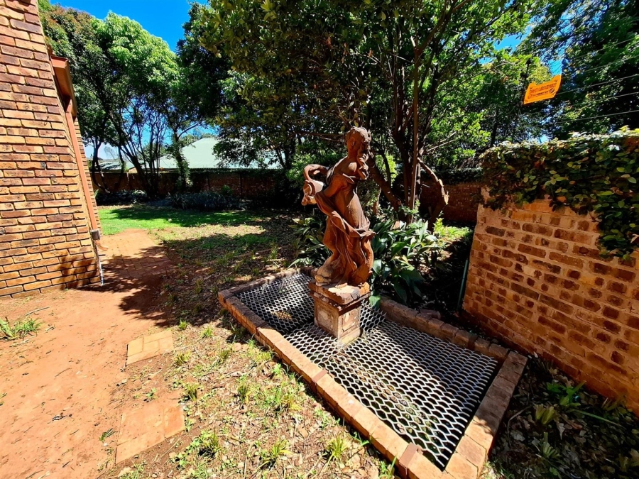 5 Bedroom Property for Sale in Aerorand Mpumalanga