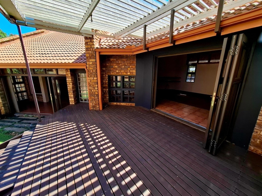 5 Bedroom Property for Sale in Aerorand Mpumalanga