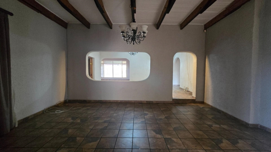 4 Bedroom Property for Sale in Aerorand Mpumalanga