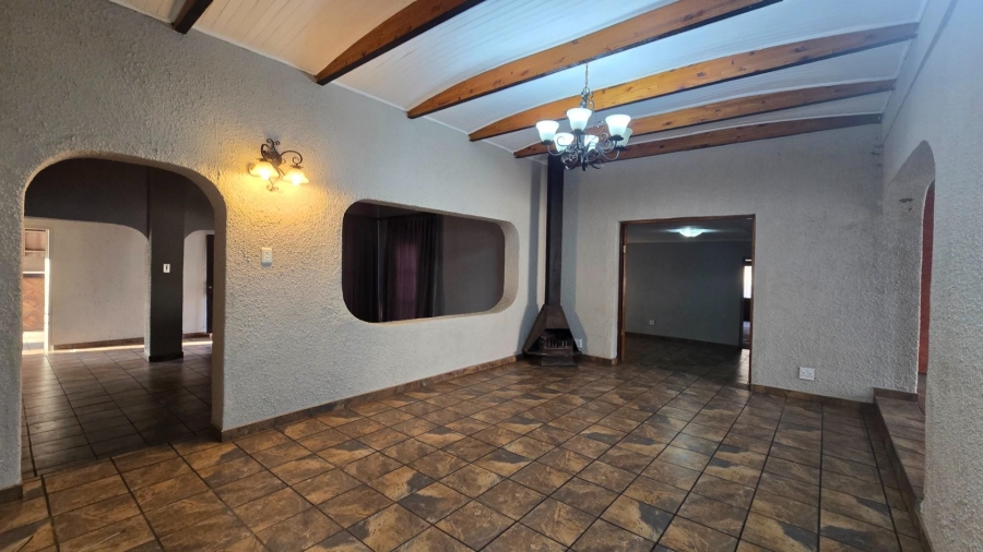 4 Bedroom Property for Sale in Aerorand Mpumalanga