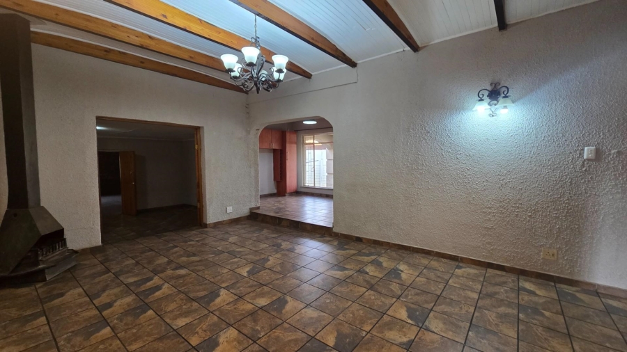 4 Bedroom Property for Sale in Aerorand Mpumalanga