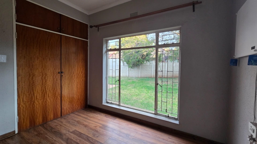 4 Bedroom Property for Sale in Aerorand Mpumalanga