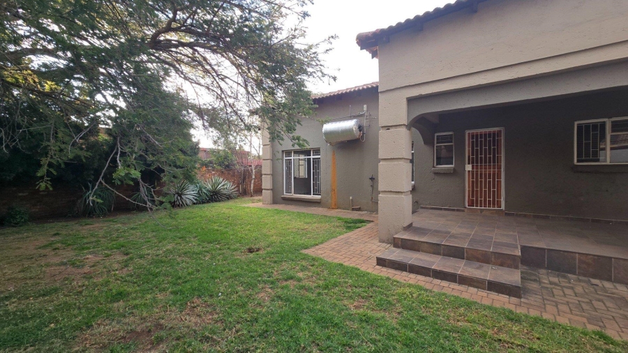 4 Bedroom Property for Sale in Aerorand Mpumalanga