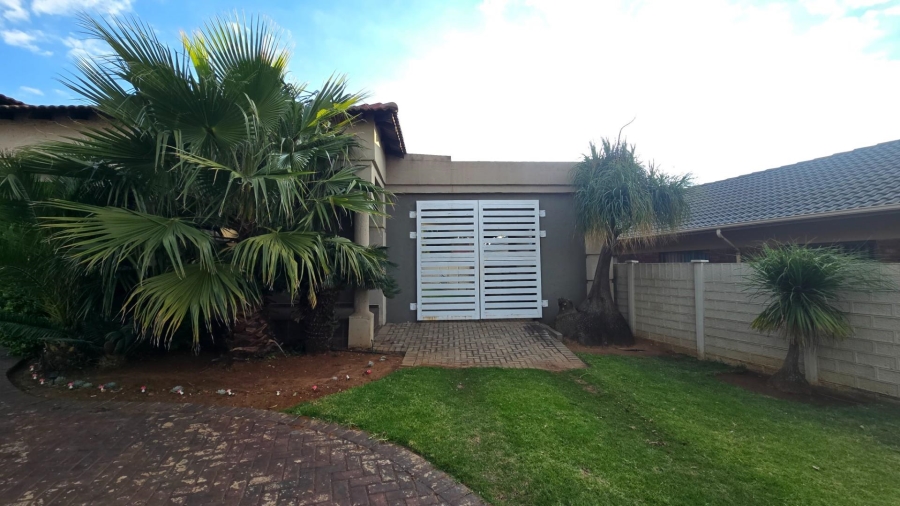4 Bedroom Property for Sale in Aerorand Mpumalanga