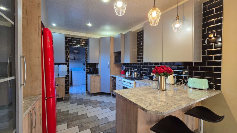3 Bedroom Property for Sale in Dennesig Mpumalanga