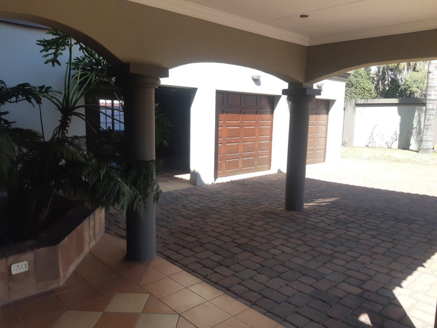 4 Bedroom Property for Sale in Aerorand Mpumalanga