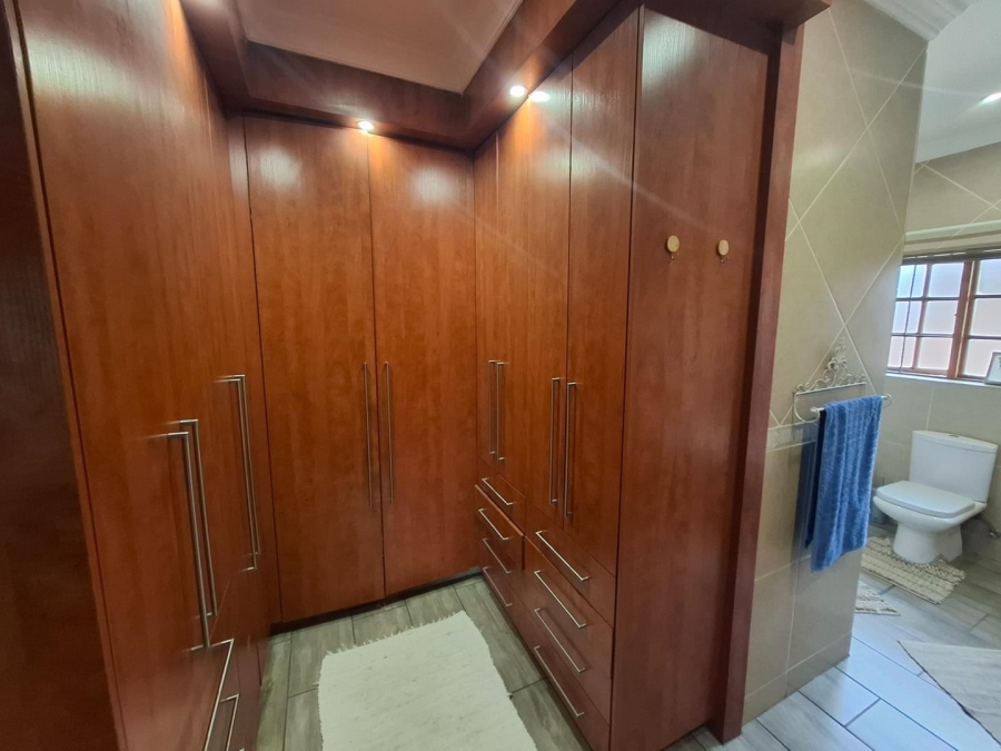 4 Bedroom Property for Sale in Aerorand Mpumalanga