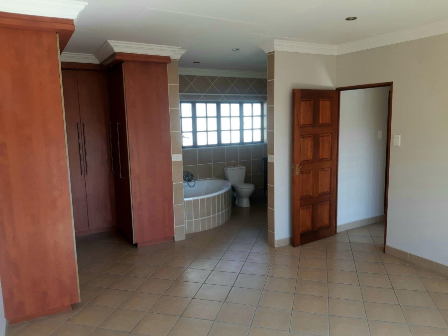 4 Bedroom Property for Sale in Aerorand Mpumalanga