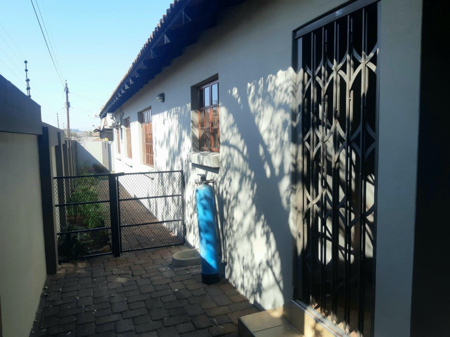 4 Bedroom Property for Sale in Aerorand Mpumalanga