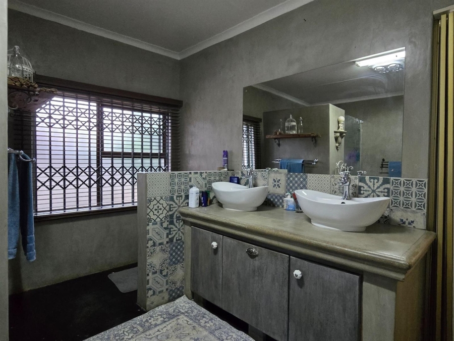 4 Bedroom Property for Sale in Dennesig Mpumalanga