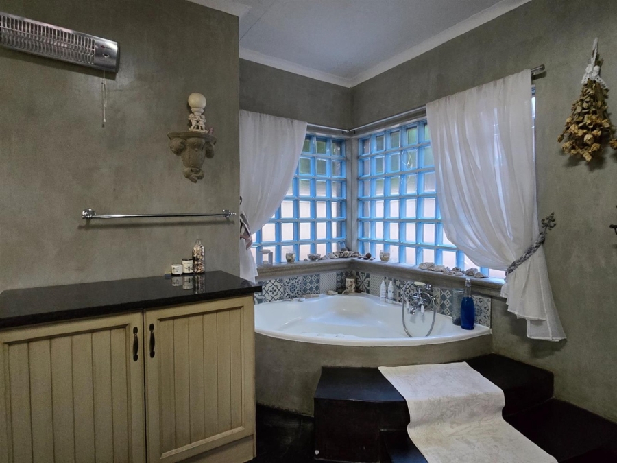 4 Bedroom Property for Sale in Dennesig Mpumalanga