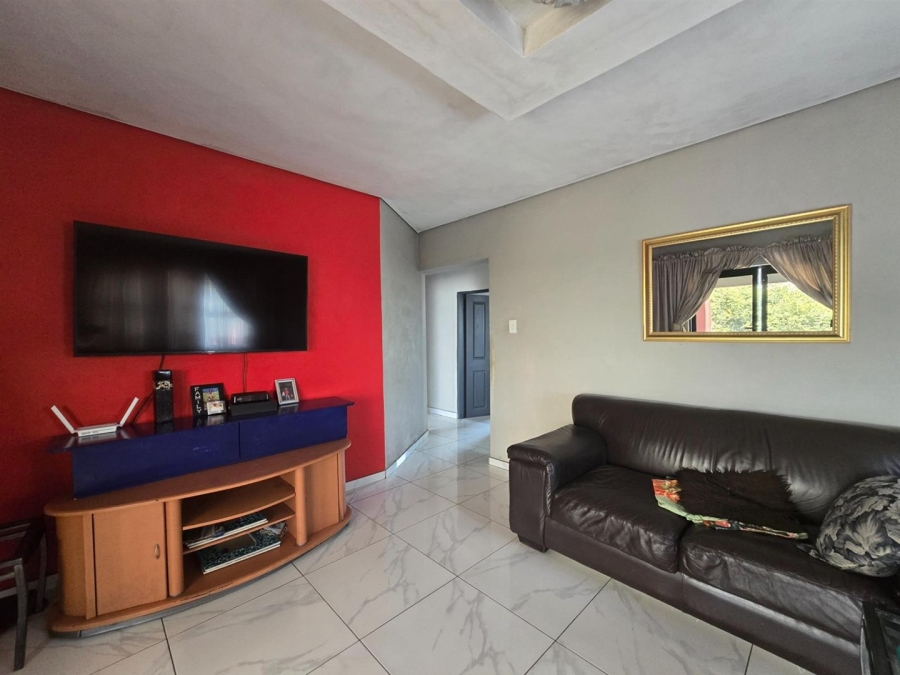 10 Bedroom Property for Sale in Aerorand Mpumalanga