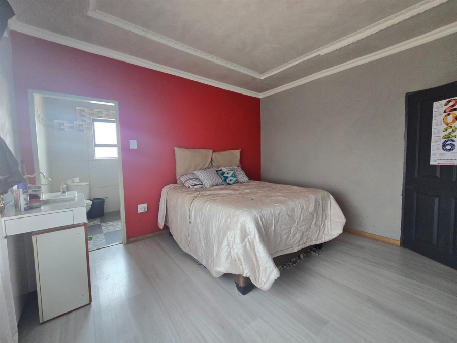 10 Bedroom Property for Sale in Aerorand Mpumalanga