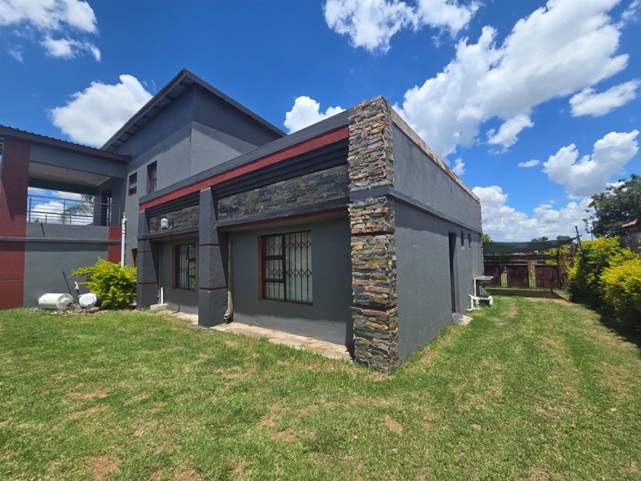 10 Bedroom Property for Sale in Aerorand Mpumalanga