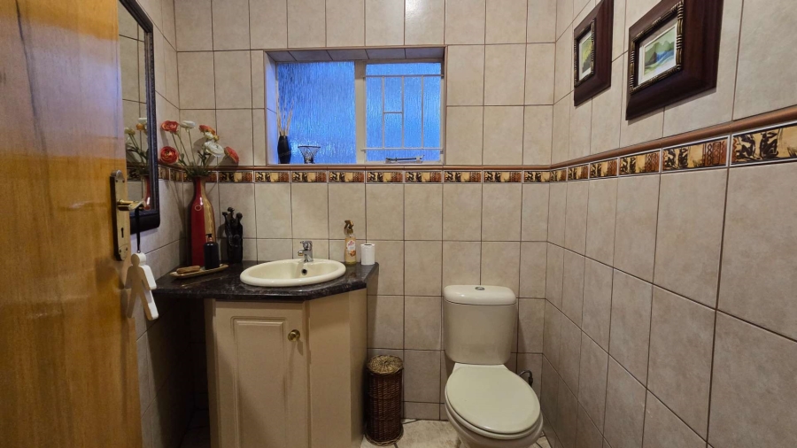 3 Bedroom Property for Sale in Gholfsig Mpumalanga