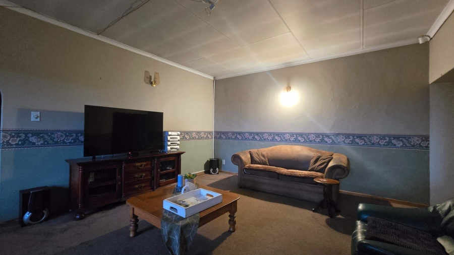 3 Bedroom Property for Sale in Gholfsig Mpumalanga