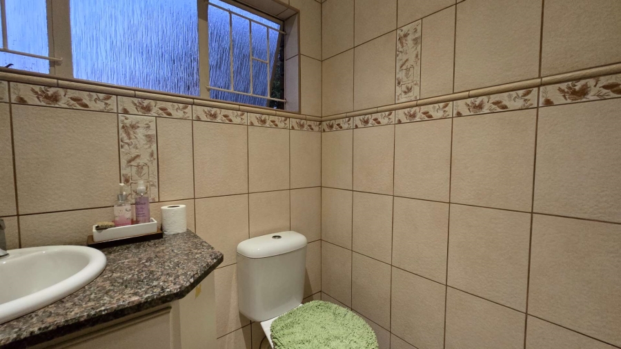 3 Bedroom Property for Sale in Gholfsig Mpumalanga