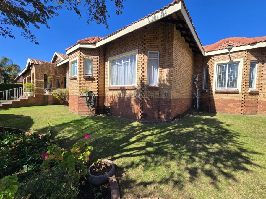 5 Bedroom Property for Sale in Midlands Estate Mpumalanga