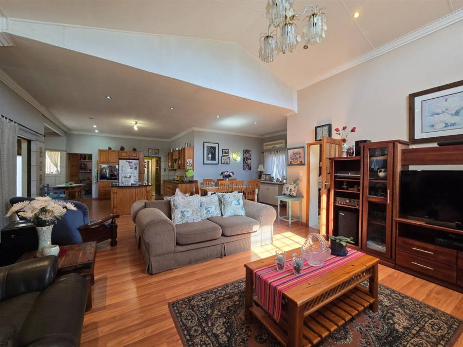 5 Bedroom Property for Sale in Midlands Estate Mpumalanga