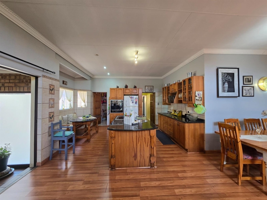 5 Bedroom Property for Sale in Midlands Estate Mpumalanga