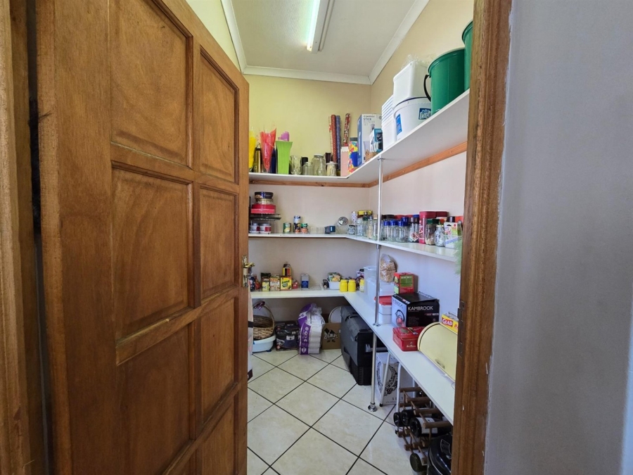 5 Bedroom Property for Sale in Midlands Estate Mpumalanga